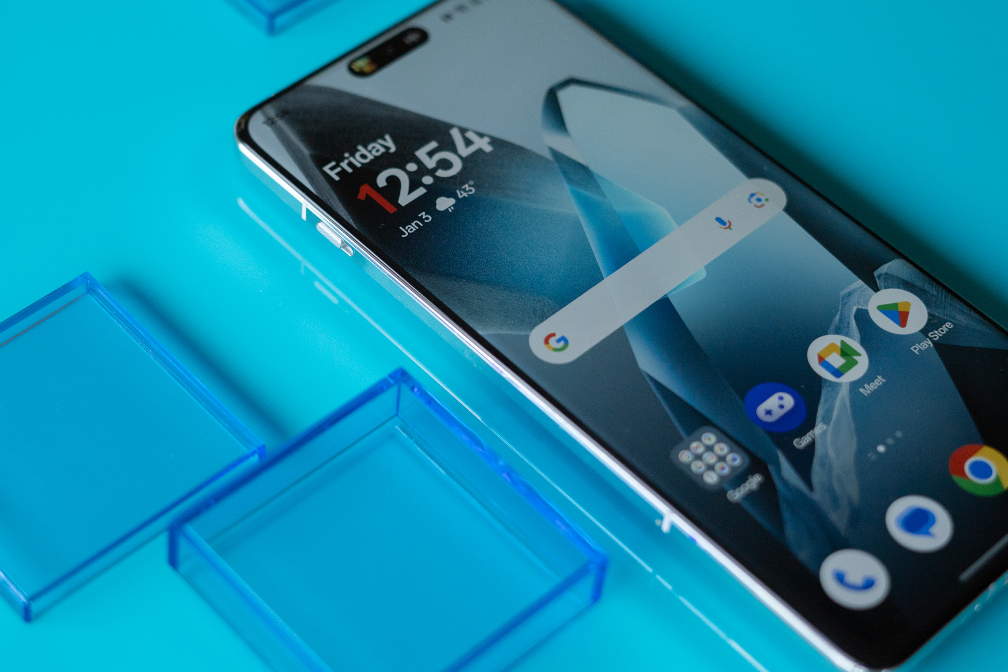 OnePlus’ signature